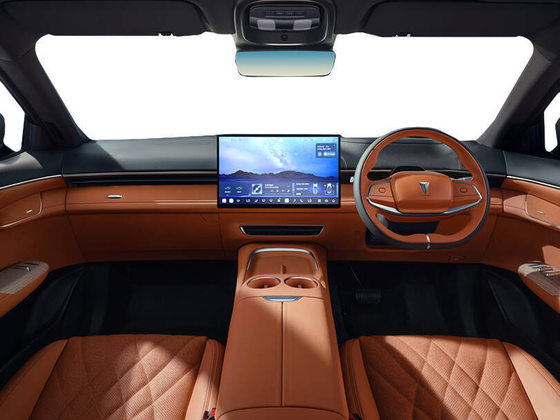 Deepal S07 — Front cabin